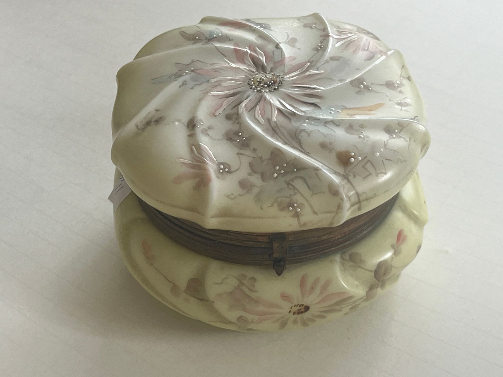 CF Monroe Art Glass Jewelry Box (1 of 3)