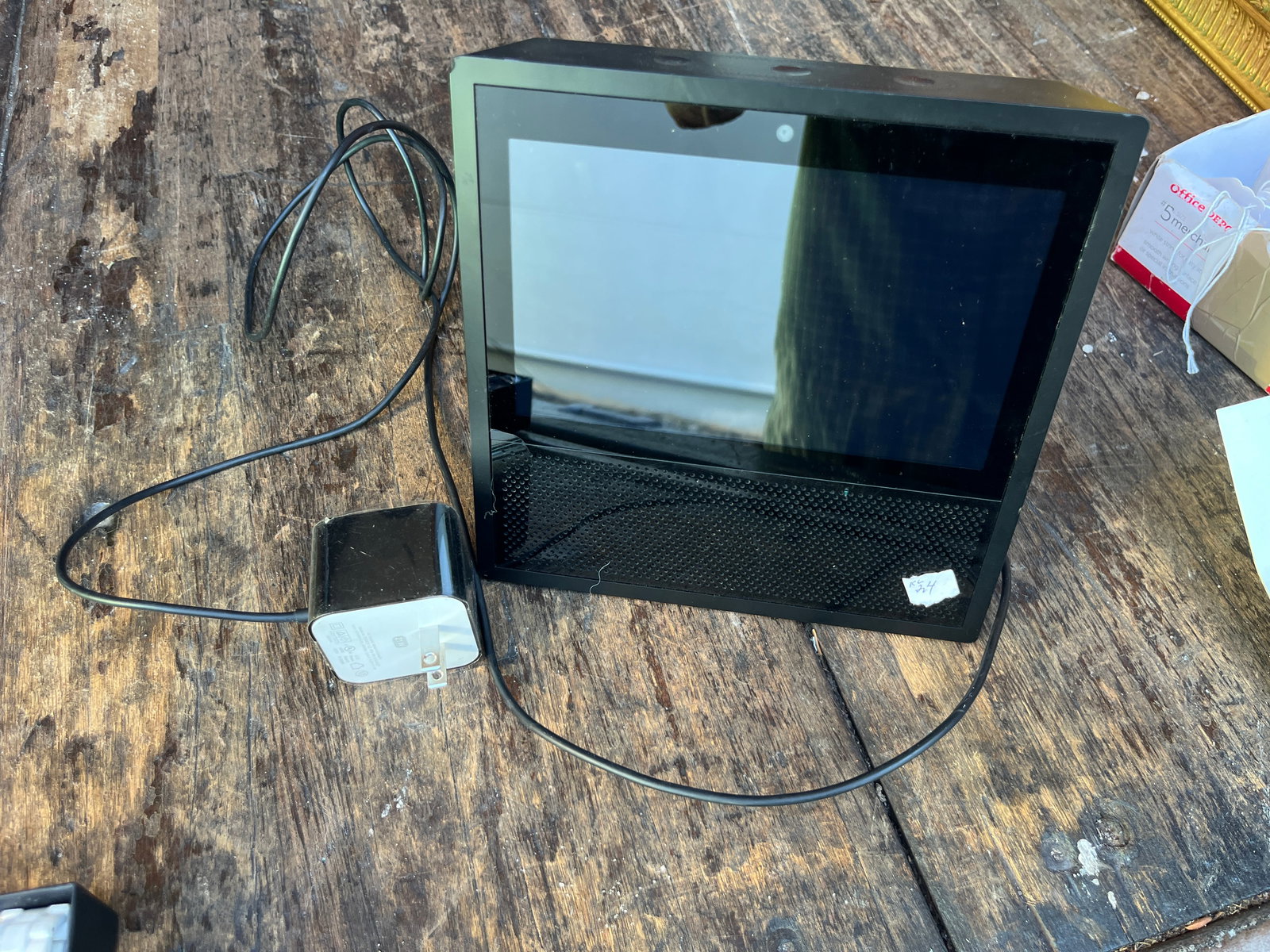 Amazon Echo Show (1 of 2)