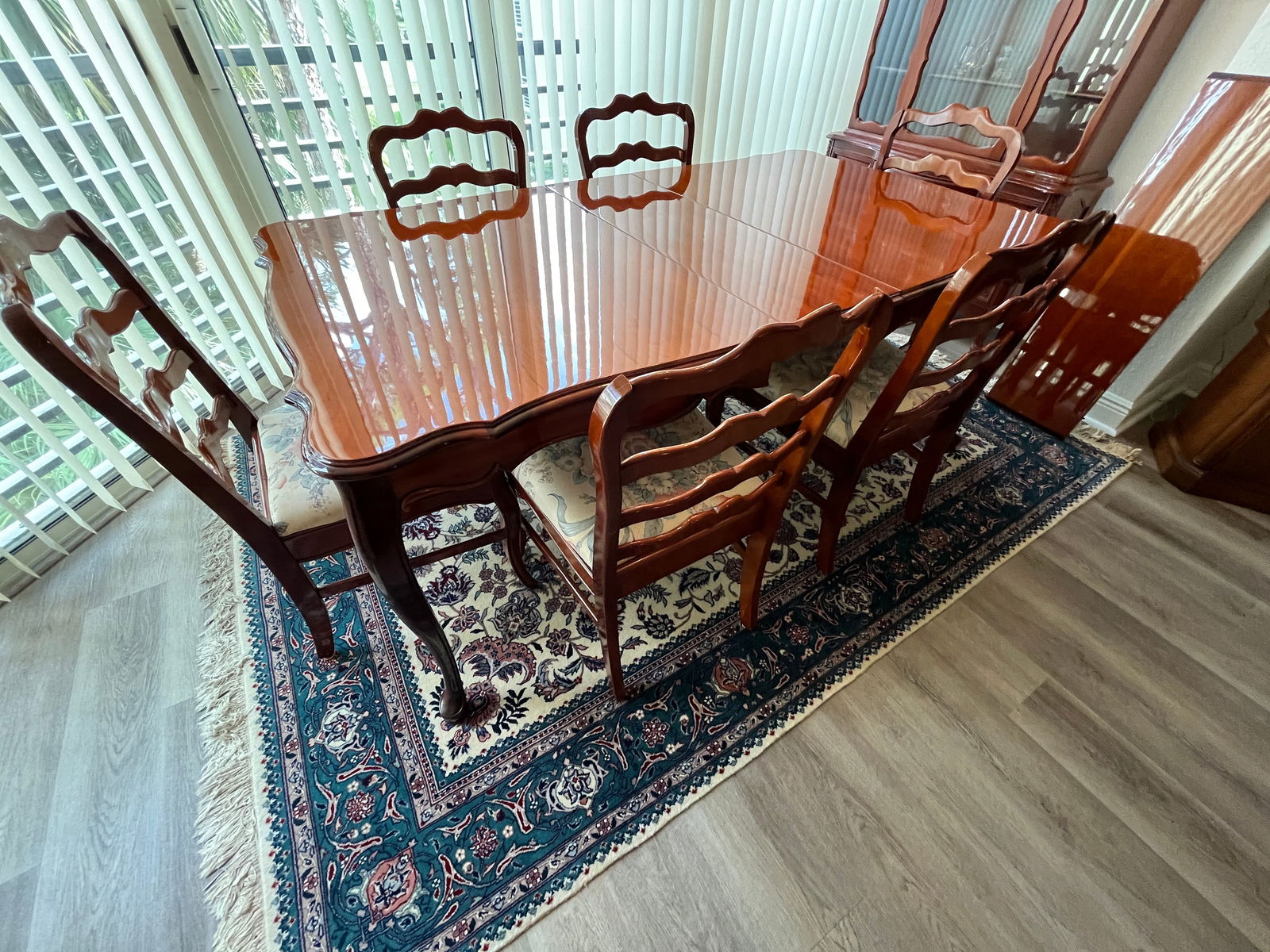 Cherrywood Dining Rm. Table/Chairs (1 of 7)