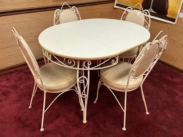 VTG White Metal Kitchen Table w/4-Chairs