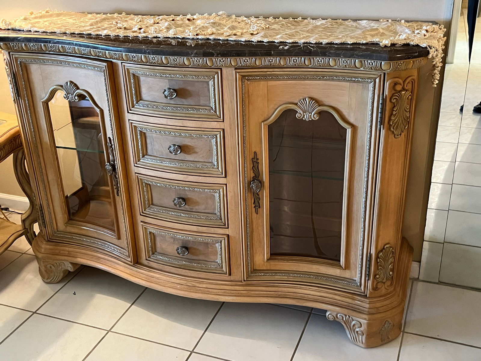 Cleveland Furn. Lighted Credenza: VTG Cleveland Furn. Co. Lighted Credenza. Door opening width on each side of drawers: 15"Drawers: 11"w x16"deep