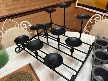 Blk.Metal 10-Candle Stand
