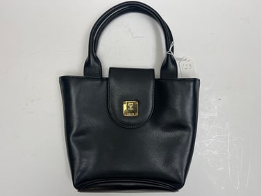 MCM Blk. Leather Handbag