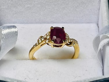 18kt YG Ruby/Dia. Ring