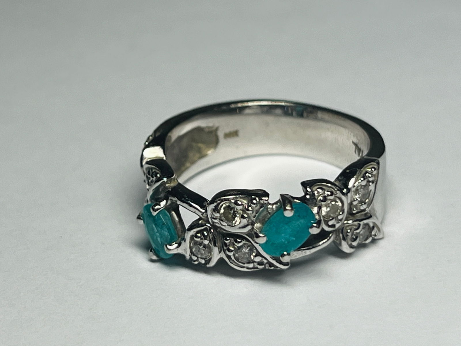 14kt Paraiba Tourmatine/Dia. Ring (1 of 3)