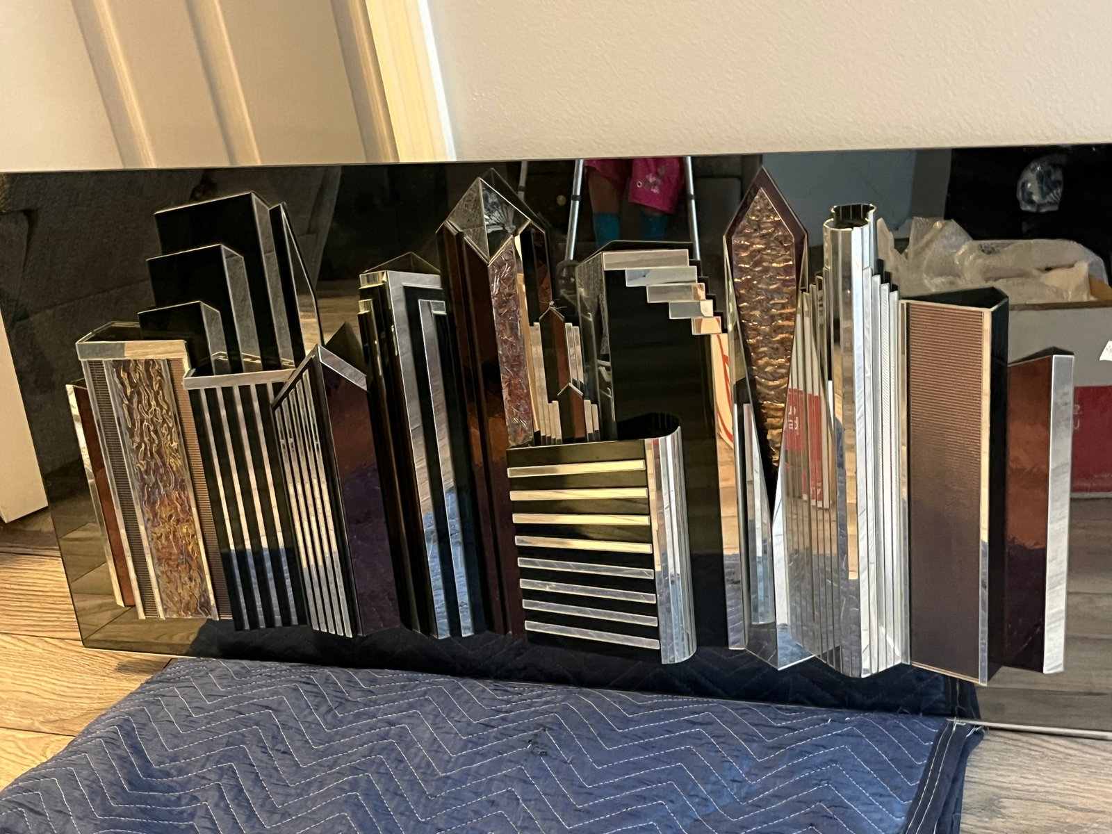 Glass Sculpture of City: Glass Sculpture of a City, 23.5x47x2.5