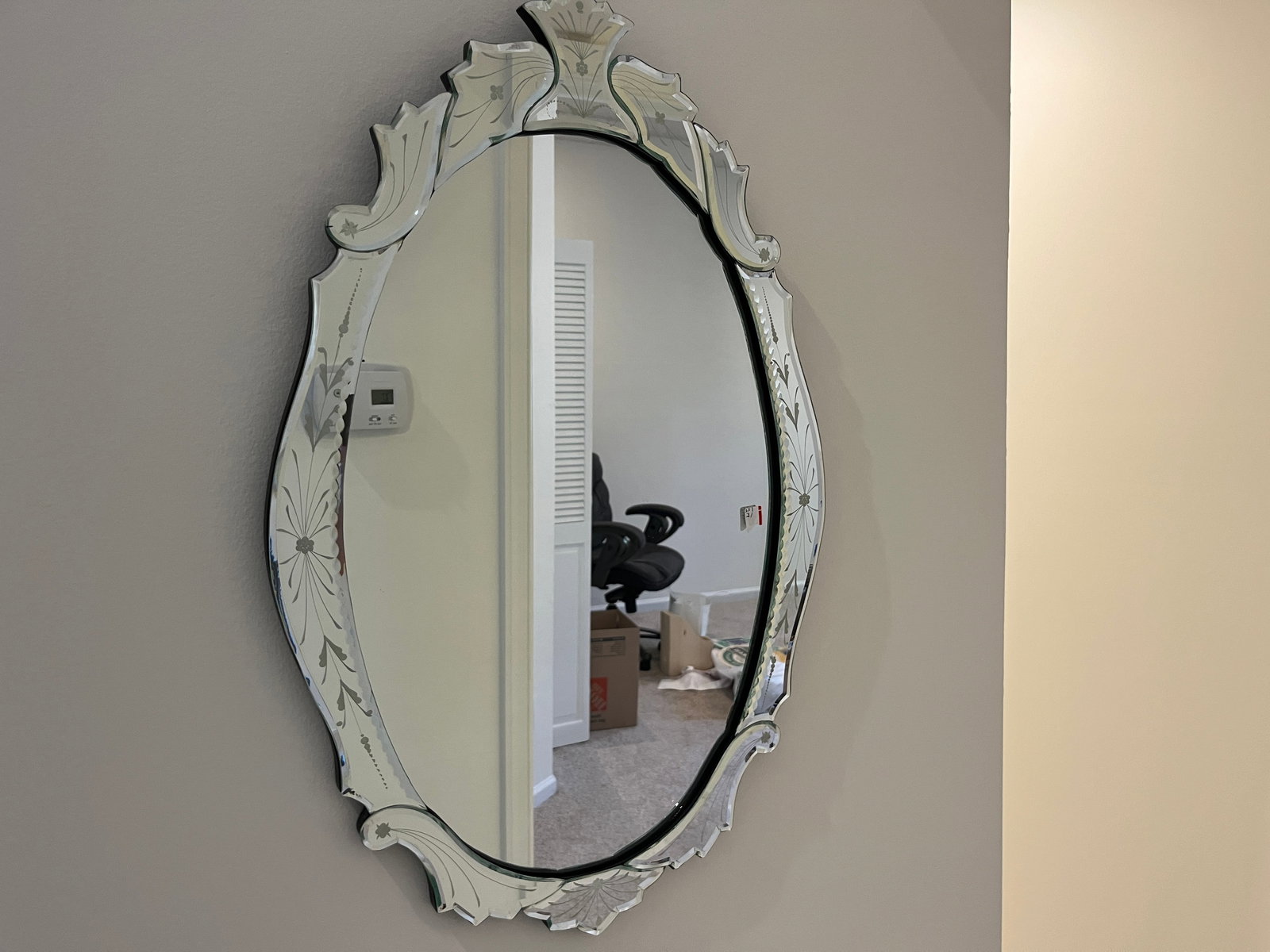 Venetian Wall Mirror: Venetian Wall Mirror, 27.5x17.5
