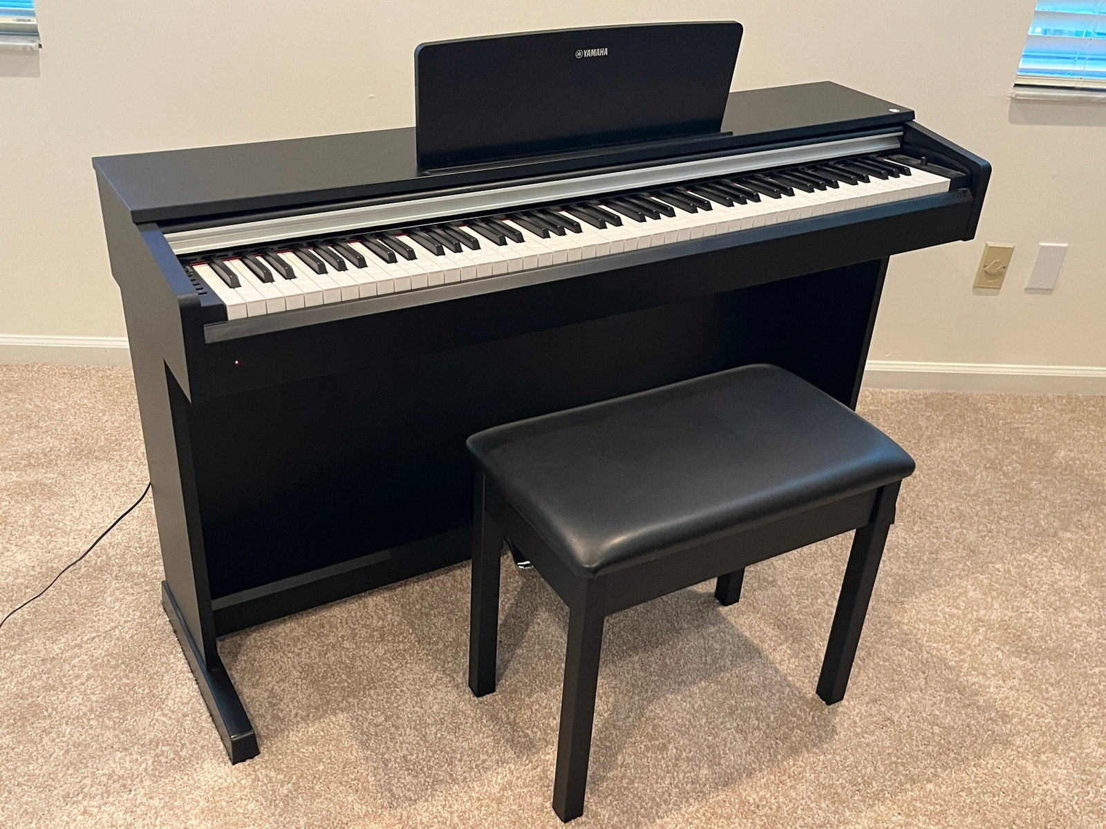 Yamaha Piano (1 of 8)