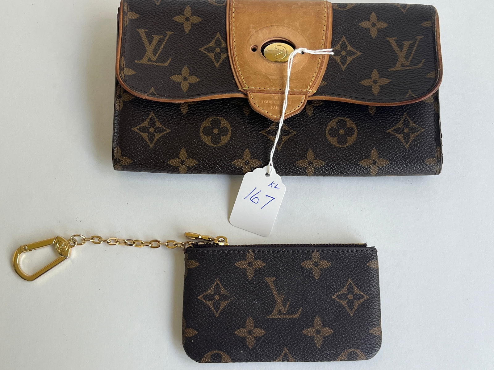 LOUIS VUITTON Wallet & Coin Purse (1 of 4)