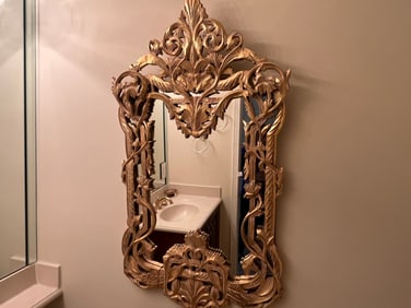 Gld.Gilt Ornate Wall Mirror