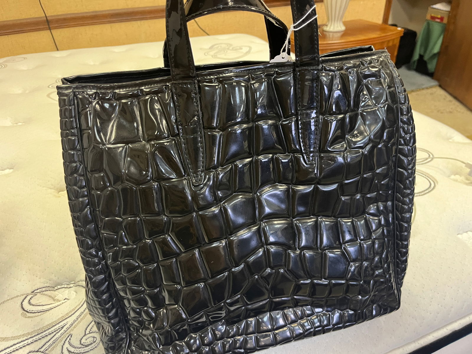 Yves Saint Laurent  Black Crocodile Embossed Patent Leather (1 of 5)