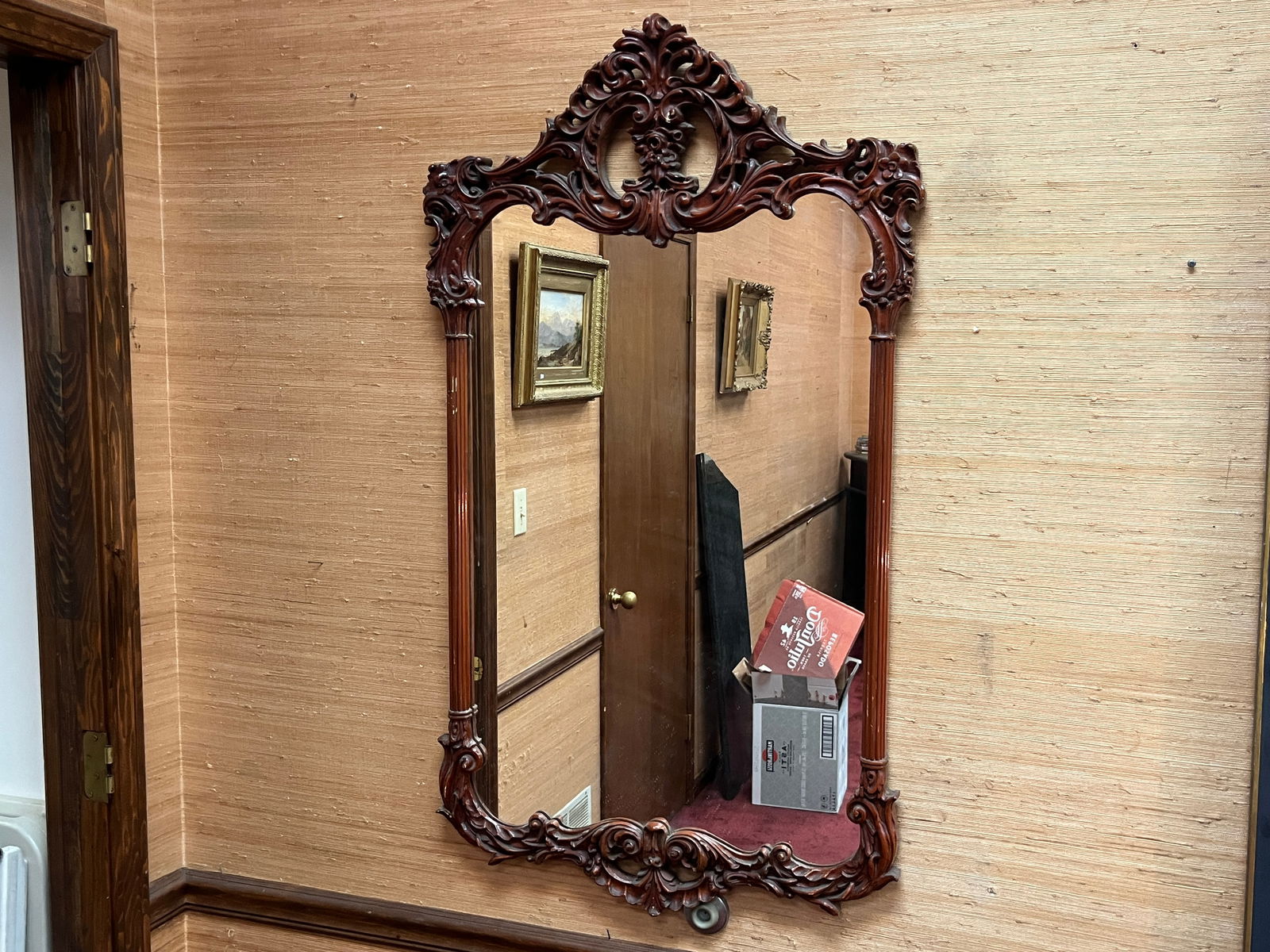 VTG Ornate Wall Mirror (1 of 3)