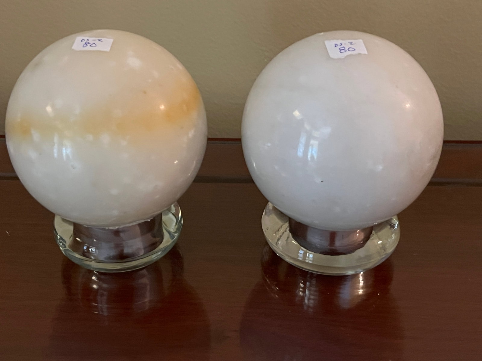 2-VTG Onyx Spheres on Stands: 2-VTG Onyx Spheres on Stands