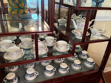15pc. Noritake Tea Set