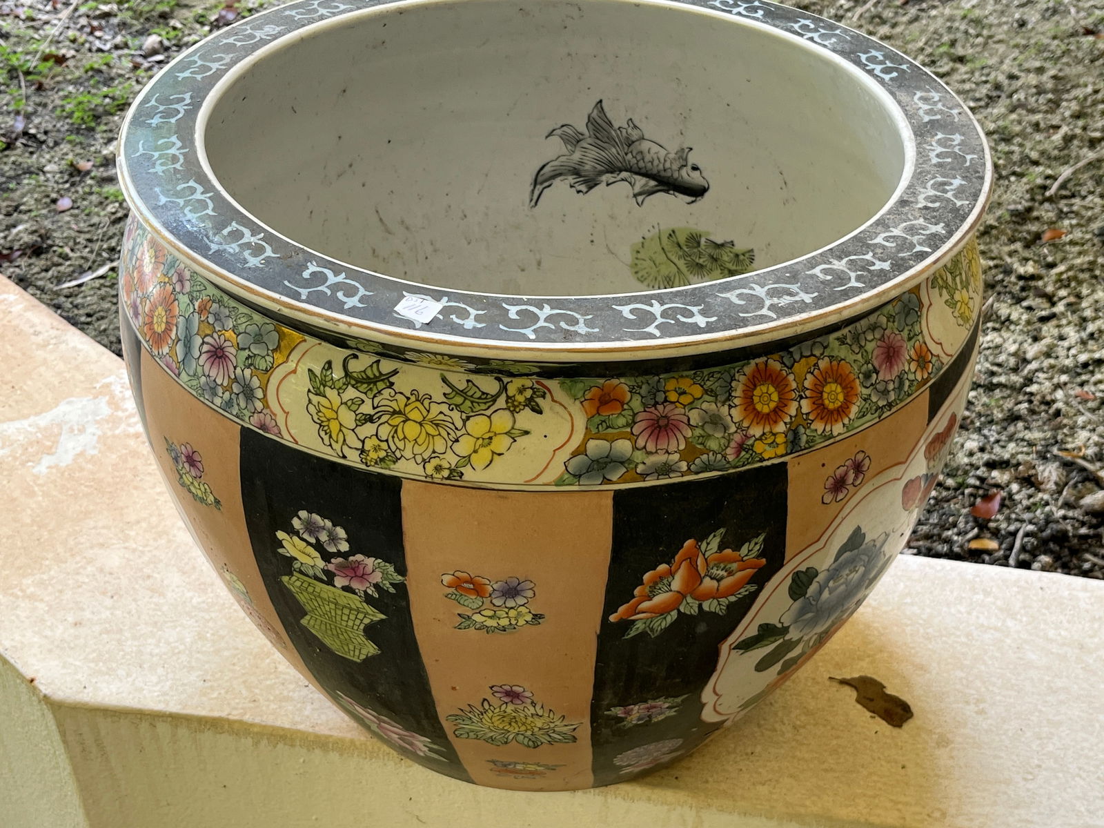 Large Asian Fish Bowl (1 of 3)