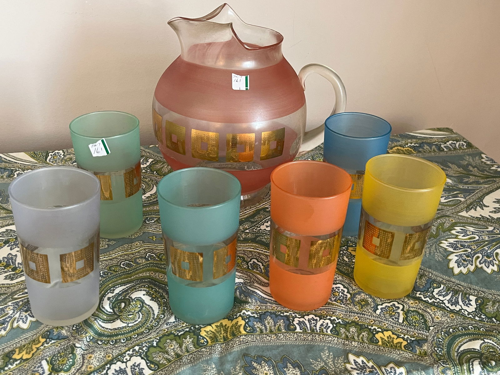 Mid Cent. Juice Pitcher-Glasses: VTG Juice Pitcher with /Gold Trim & 6 Pastel Glasses