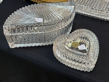 2-Unlike Crystal Trinket Boxes