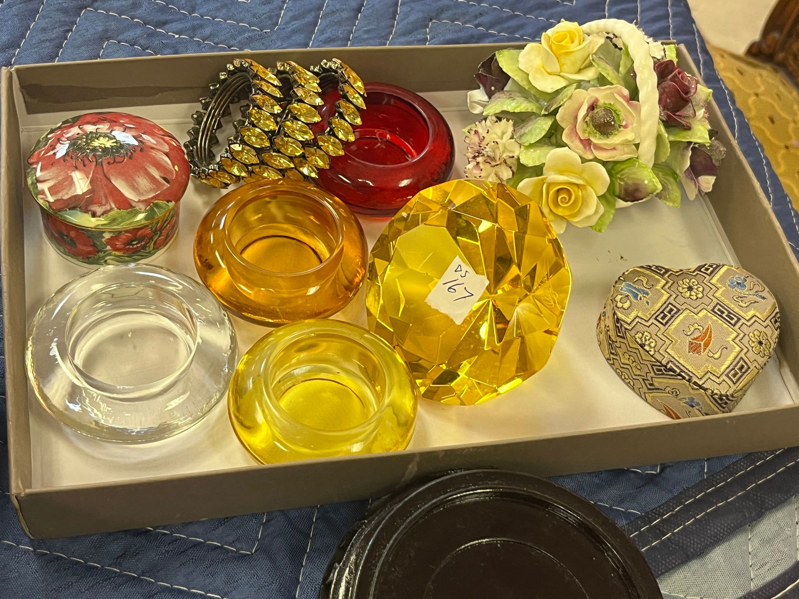 Box Lot (contains a amber dia.paper wt.) (1 of 3)