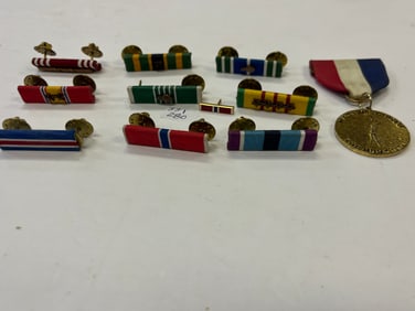 Bag Lot, (military ribbons)