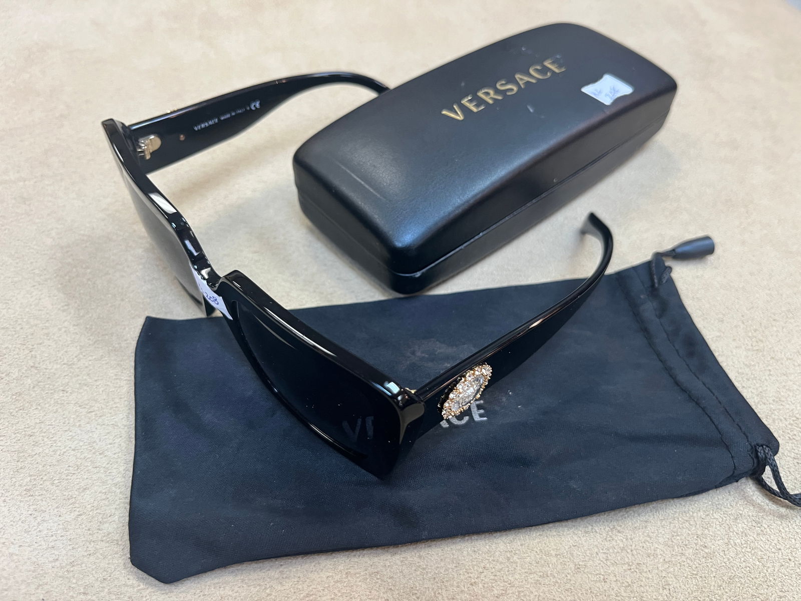 VERSACE Sunglasses: VERSACE Sunglasses model 4384-B