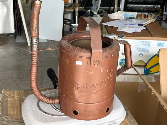 Antique Swing Spout Oil Can (1 of 4)
