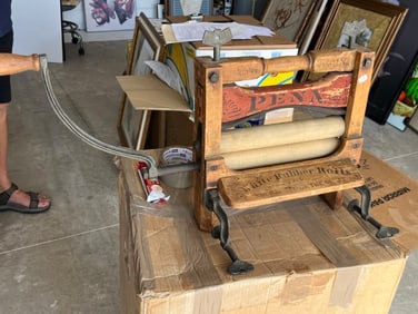 VTG Wash Roller or Clothes Winger