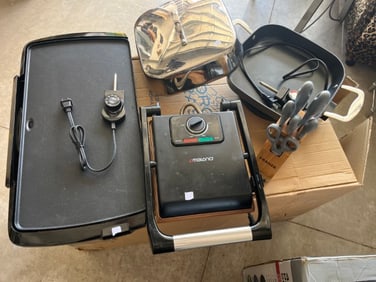 Box Lot Kitchen Items