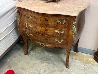 Pr. French Mahogany Inlaid w/Marble Top & attach. Ormolu, Bombay Commodes/Nightstands