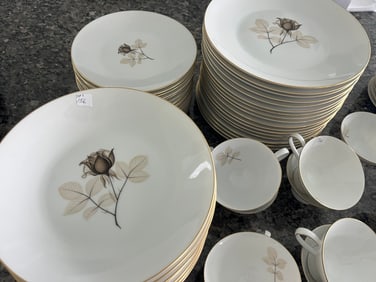 Rosenthal 'Shadow Rose' 18pl. Set