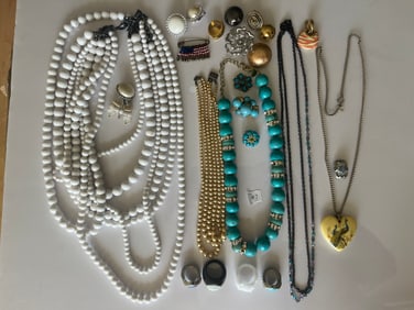 Bag Costume Jewelry
