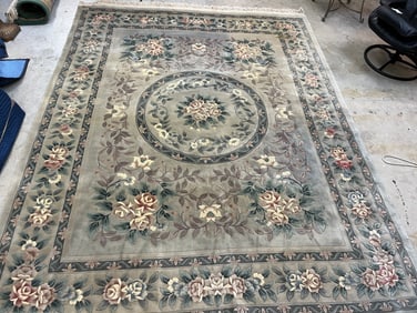 Green/Beige Floral Area Rug