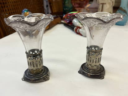 Pair Antique 4"h Flower Vases: Pair Antique 4"h Flower Vases