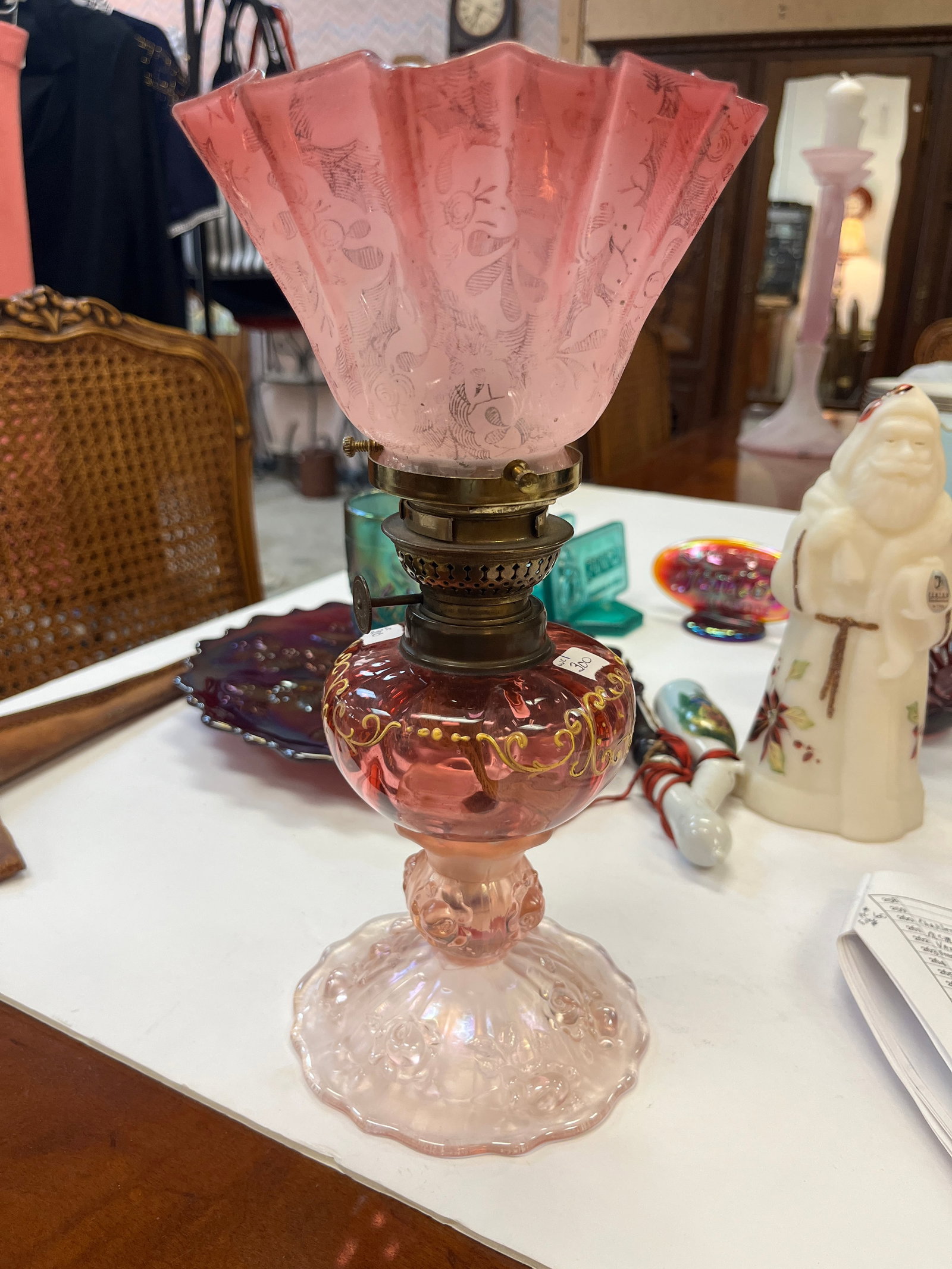 Victorian Style Oil Lamp: Victorian Style Oil Lamp (This is a marriage not original)