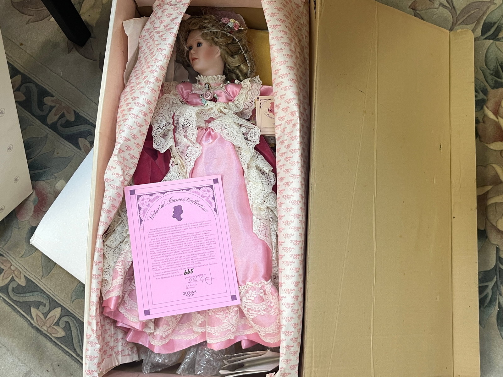 Alexandra Doll 665: Alexandra Doll 665