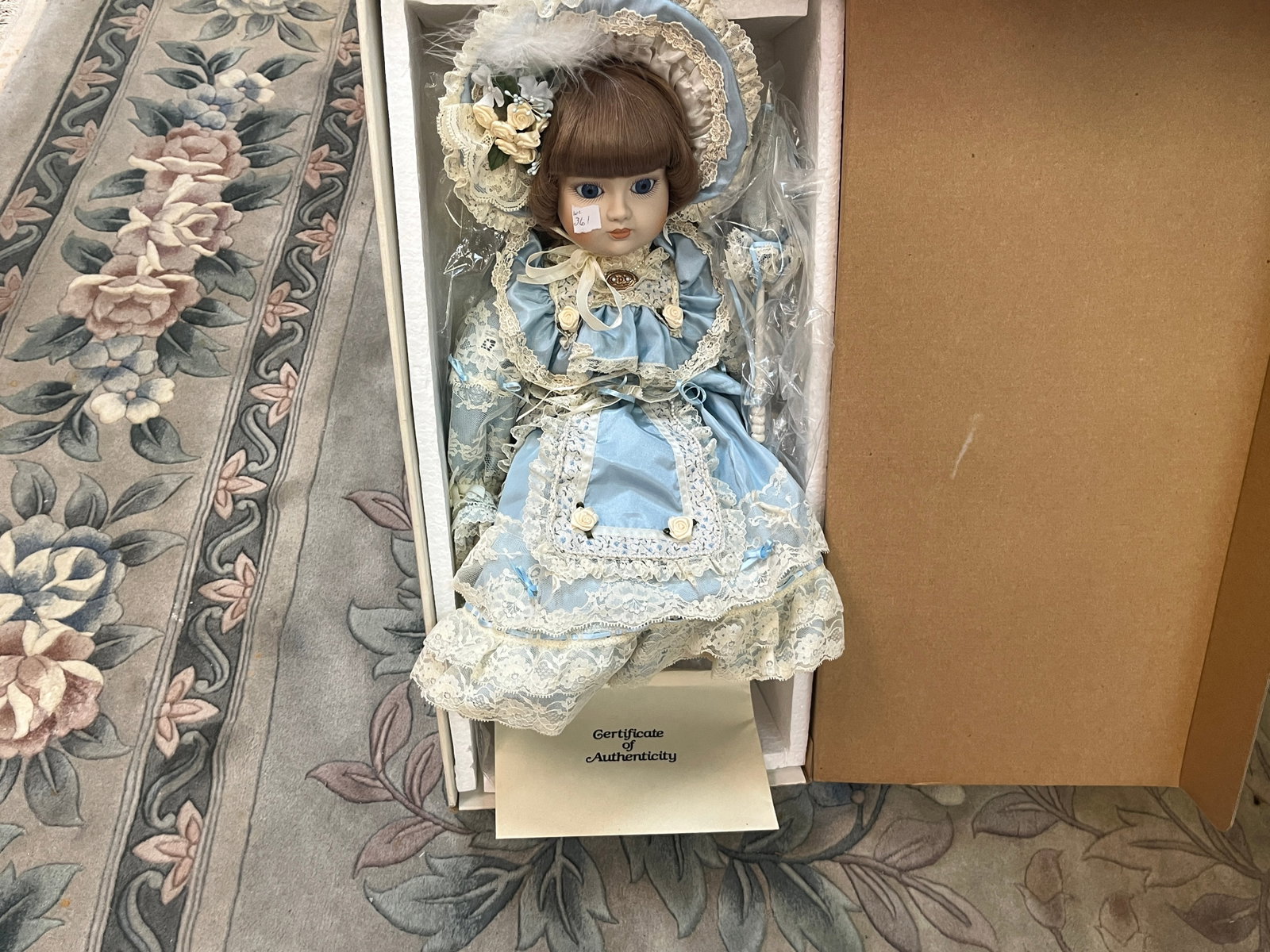 Alexandra Doll 504: Alexandra Doll 504