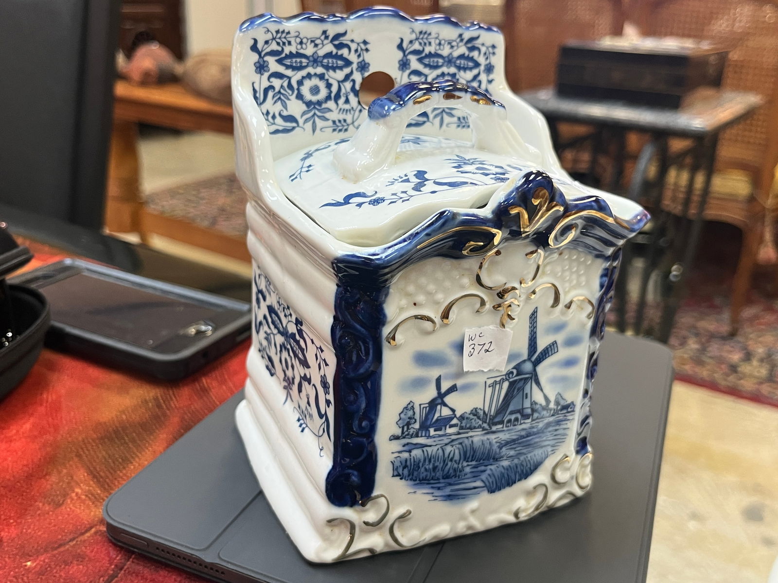 Delf Blue Wall Mount Salt Cellar (1 of 3)