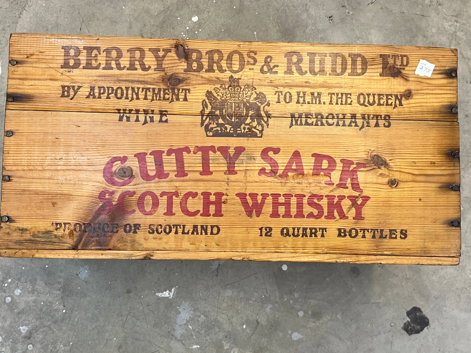 Cutty Sark Scotch Whisky Wood Crate: Cutty Sark Scotch Whisky Wood Crate, 9h x 19w x 12.5