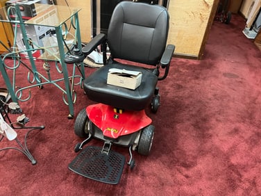 Jazzy Elite Mobility Chair (New Batteries)