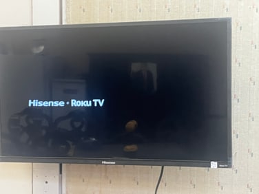 Hisense 32" TV
