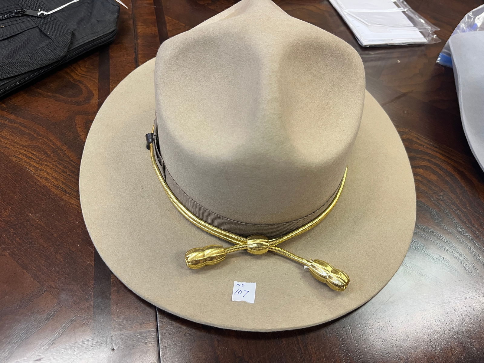 Stratton F42 Felt Self Forming Campaign Sheriff State Trooper Hat (1 of 3)