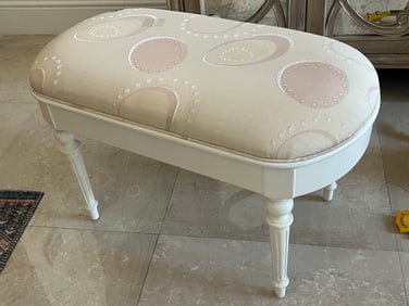 Makeup/Piano Bench with hinged top
