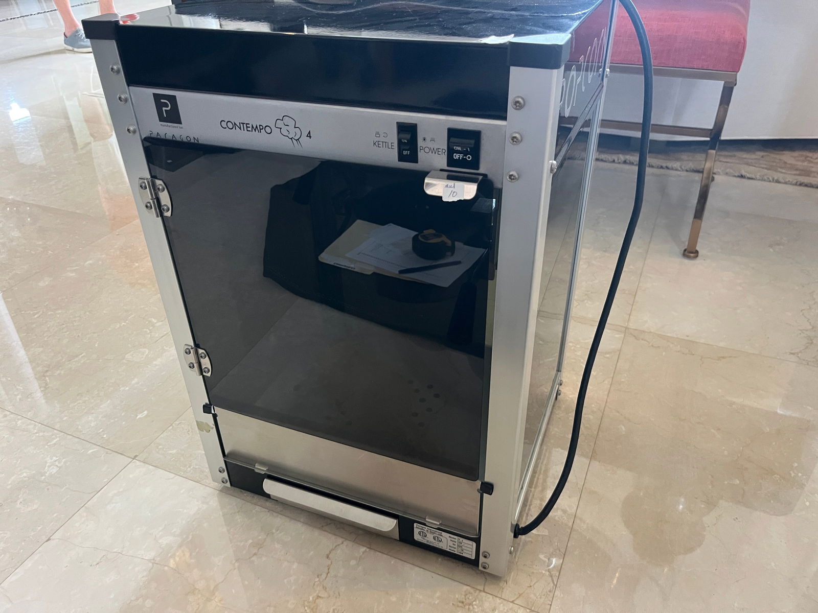 Paragon  Contempo Pop 4 oz. Popcorn Machine (1 of 5)