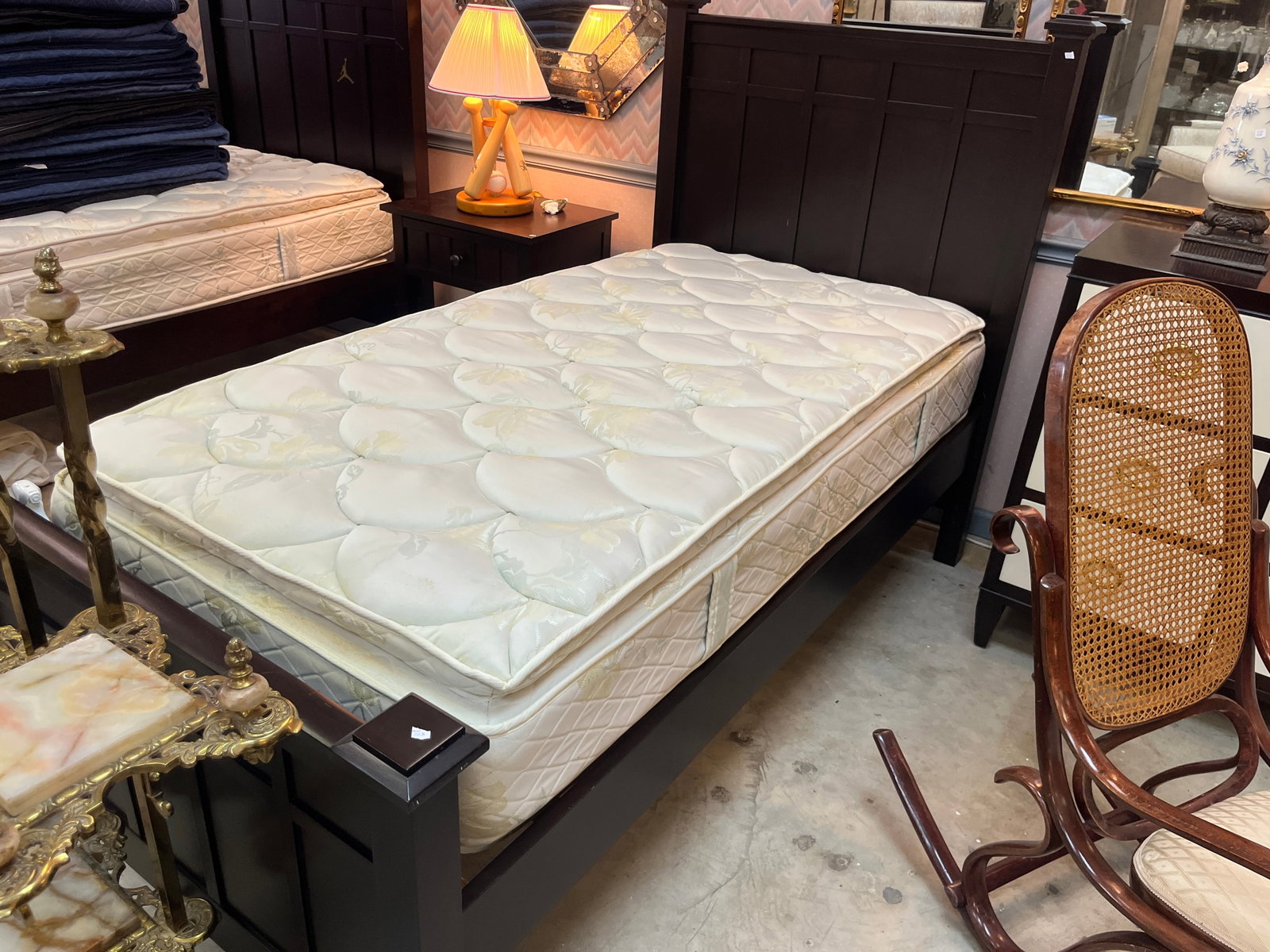 Bernhardt Twin Bed: Bernhardt Twin Bed