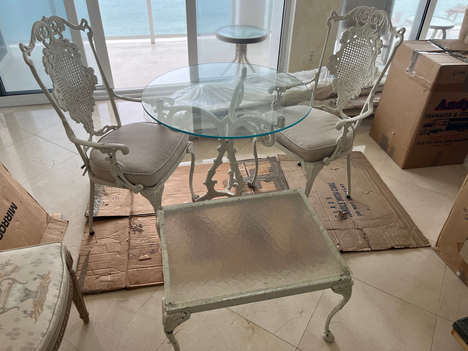 VTG 4pc. Glass Top White Aluminum Patio Table/2-Chairs/Side Table: VTG 4pc. Glass Top White Aluminum Patio Table/2-Chairs/Side Table