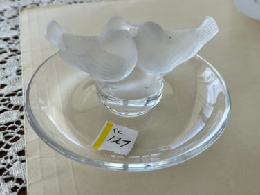 Lalique Crystal “Two Lovebirds?? Ring Tray