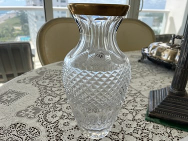 VTG Crystal 10"h Diamond Cut Gold Rim Vase