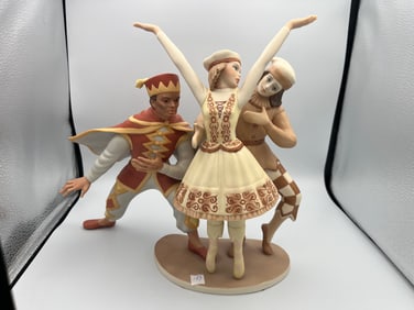 Goebel Petrushka by Ballet Laszlo Ispanky Procelain Figurine