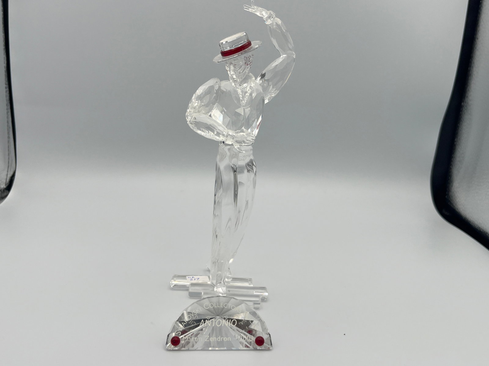 Swarovski 'Antonio' figure from the 'Magic of Dance' 2003: Swarovski 'Antonio' figure from the 'Magic of Dance' 2003 #606441