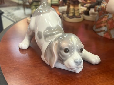 LLADRO 'Playfull Puppy' or 'Beagle Puppy'