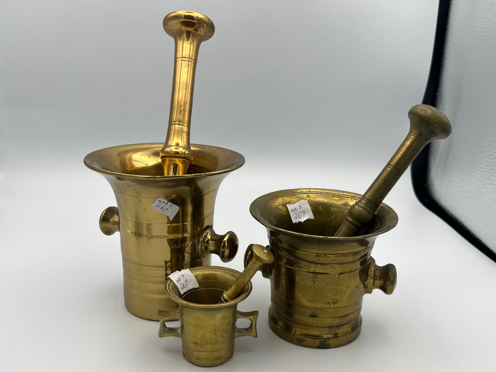 3-Bronze Motar & Pestle: 3-Bronze Motar & Pestle